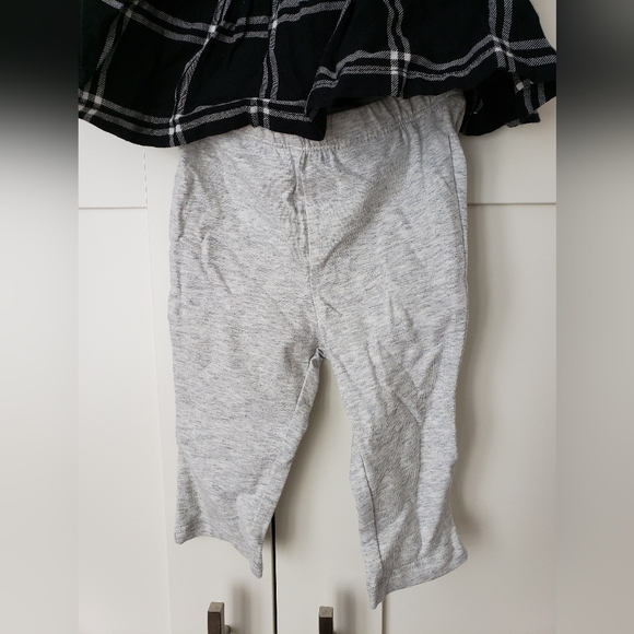 BNWT size 3-6 months 2 piece set plaid peplum - Picture 2 of 2